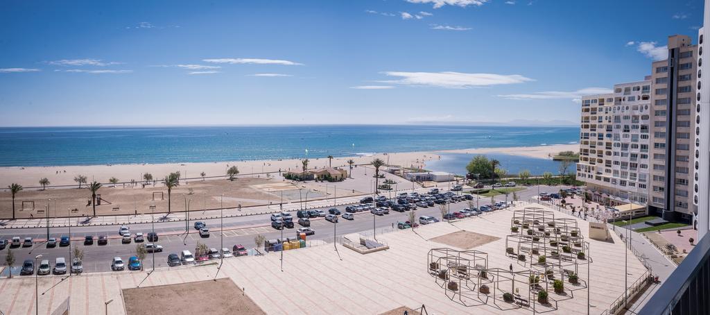Ampuries Delta Apartment Емпуріабрава Екстер'єр фото