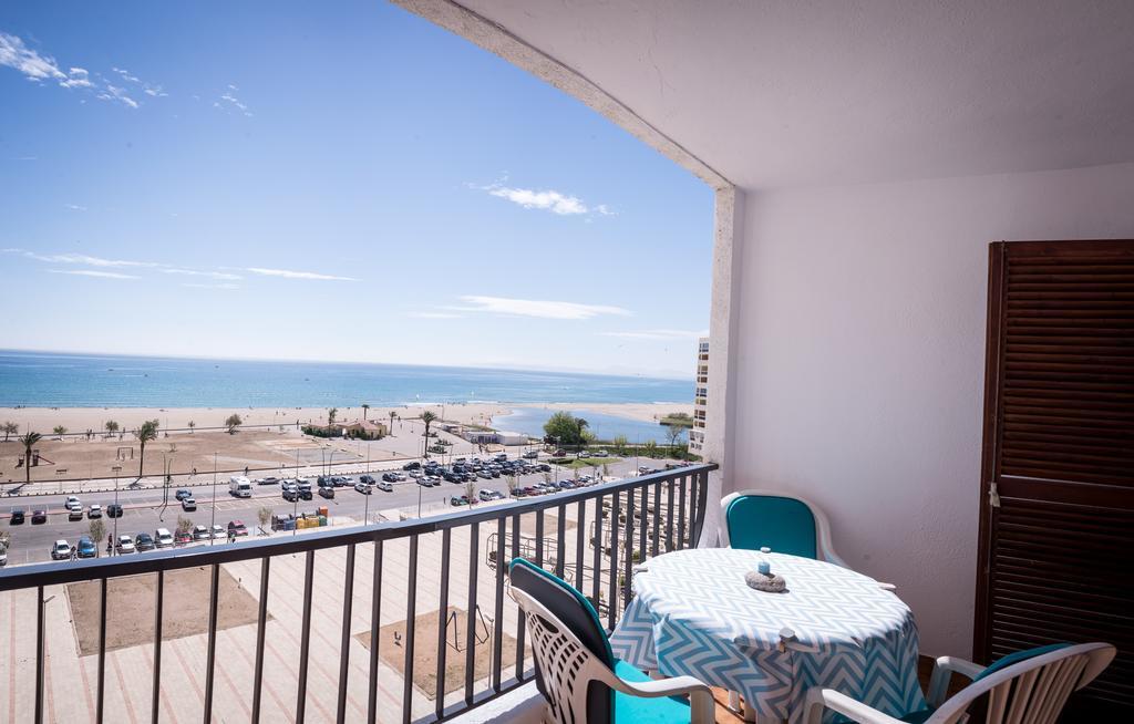 Ampuries Delta Apartment Емпуріабрава Екстер'єр фото